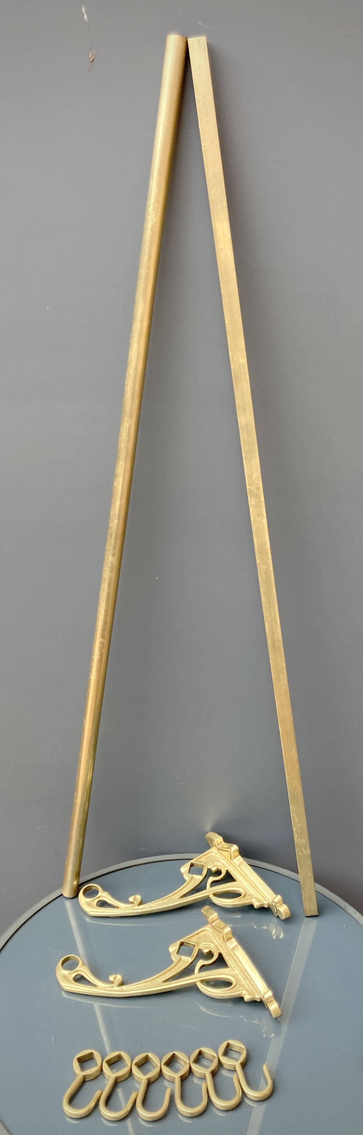 Art-deco wall-mounted coat rack in brass