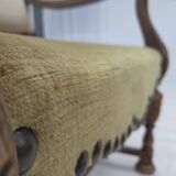 Fauteuil danois à dossier haut des années 1950, en laine tissée à la main, velours, bois de chêne sculpté.