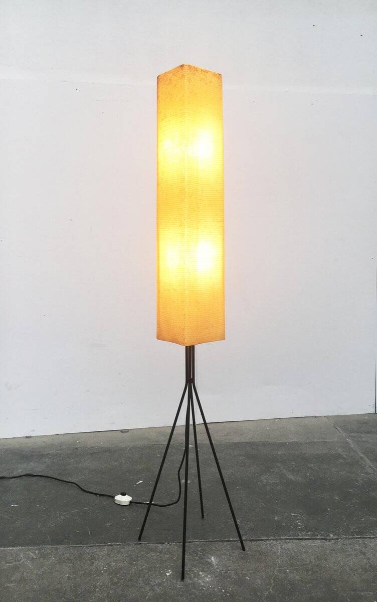 German floor lamp in metal and plastic by Hesse Leuchten, 1960s.
