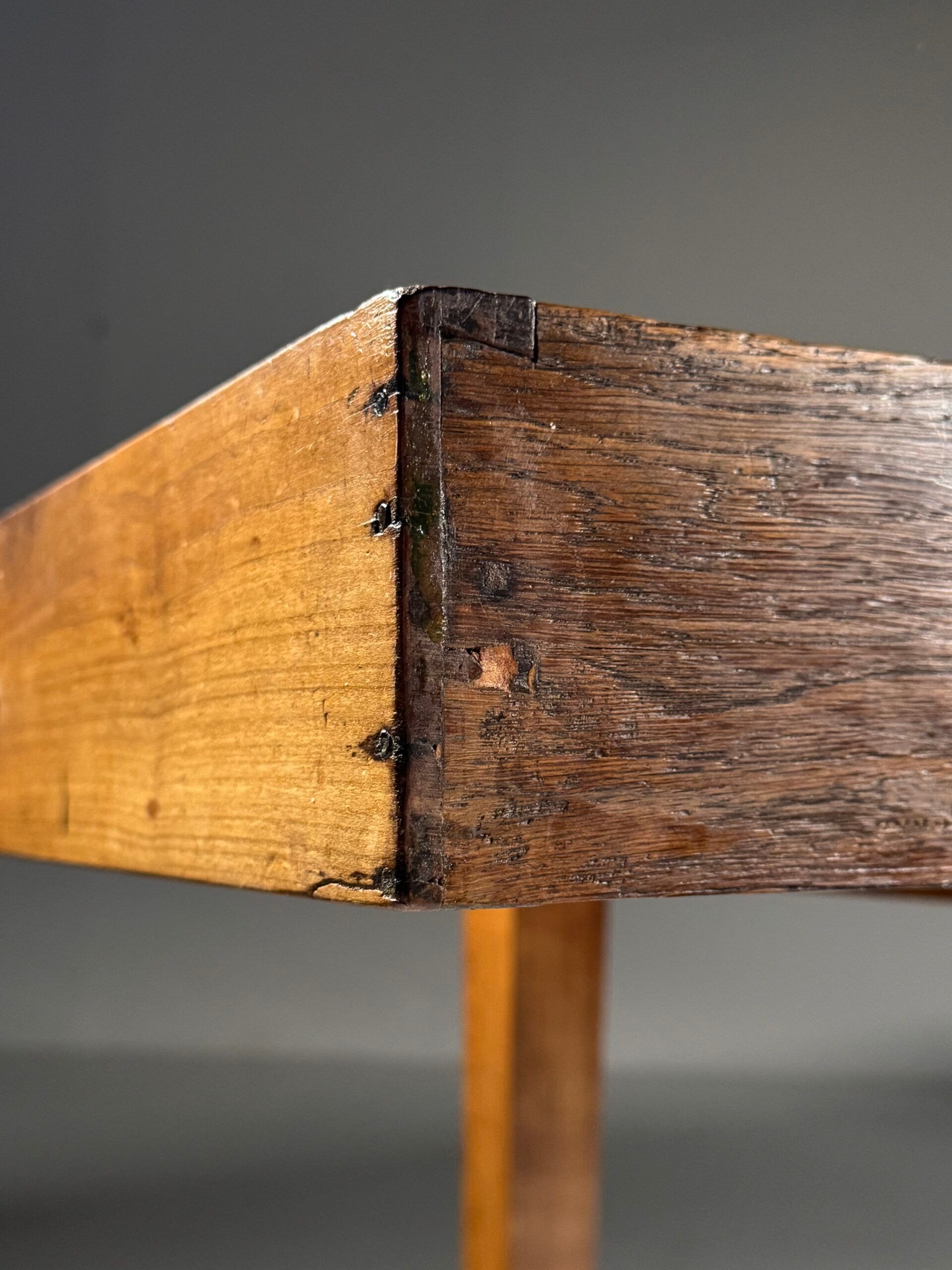French dining table 188L