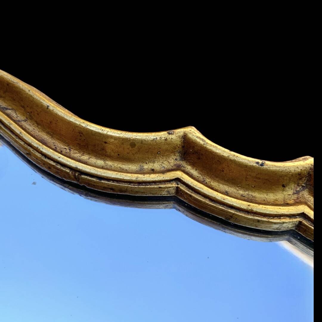 Antique Rococo wall mirror in gilded resin - H55 cm