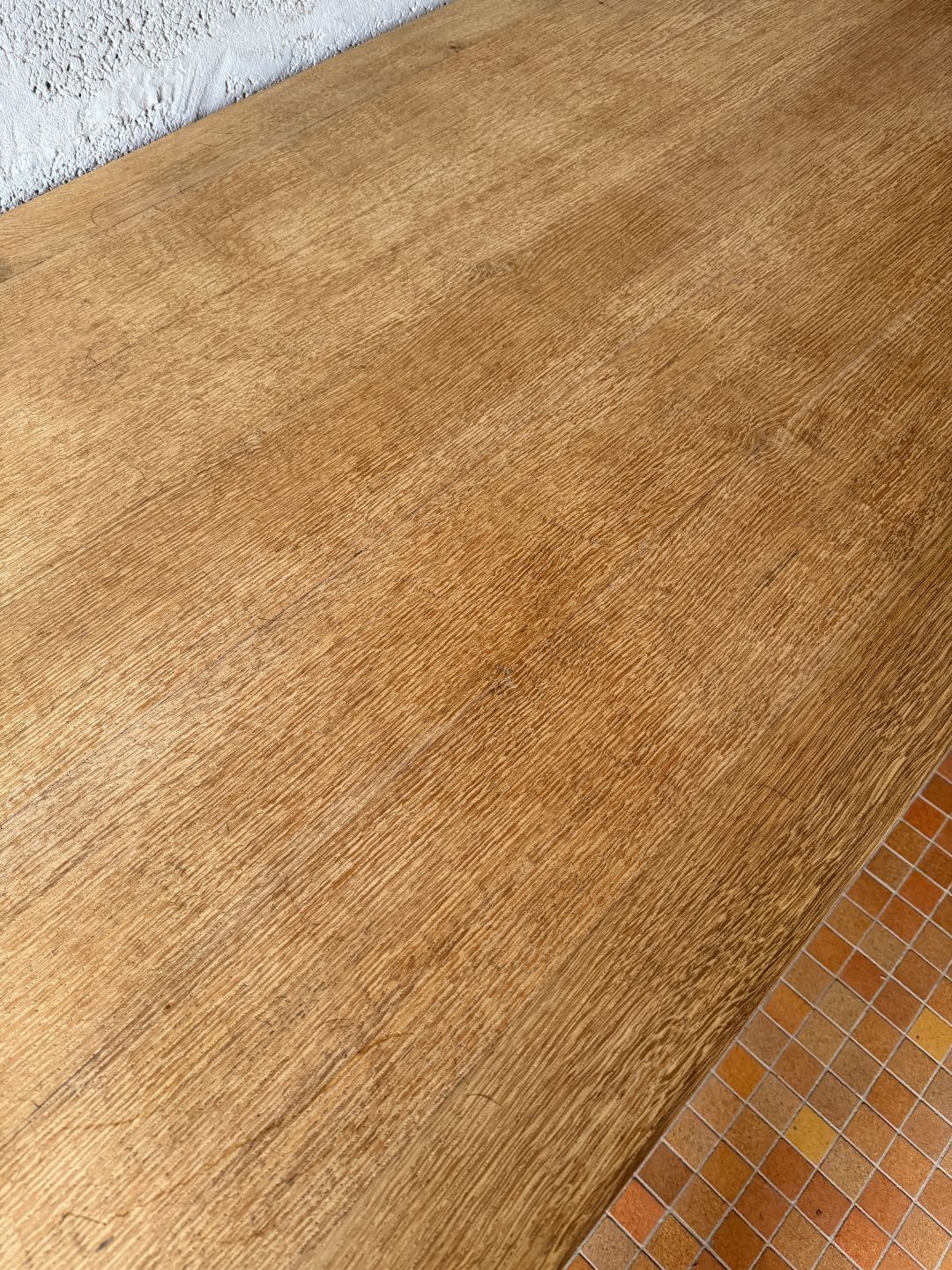 Aero-sanded oak farmhouse table