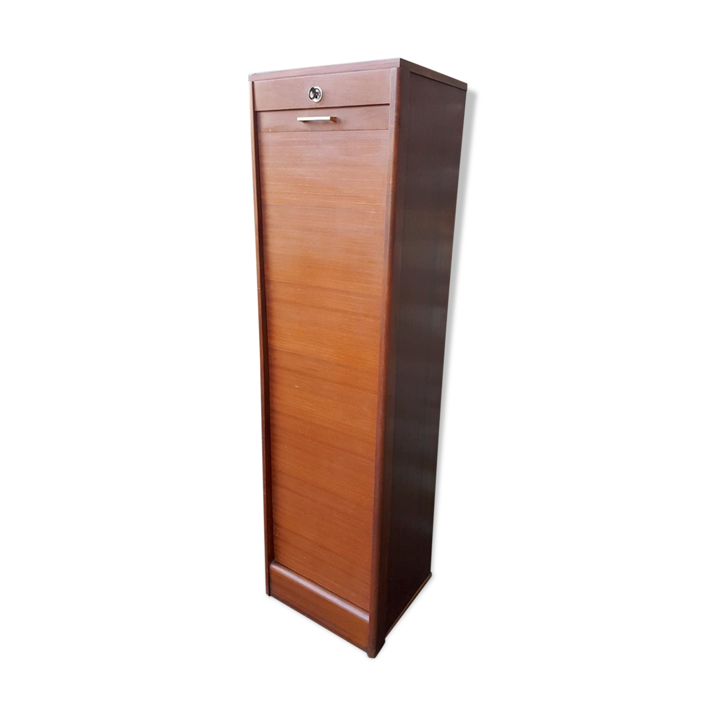 Wooden curtain binder