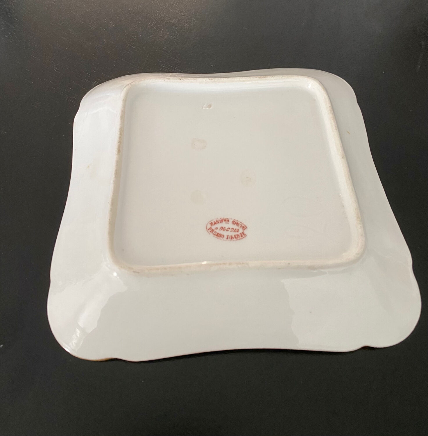 1 Maison Ginori porcelain pocket tray