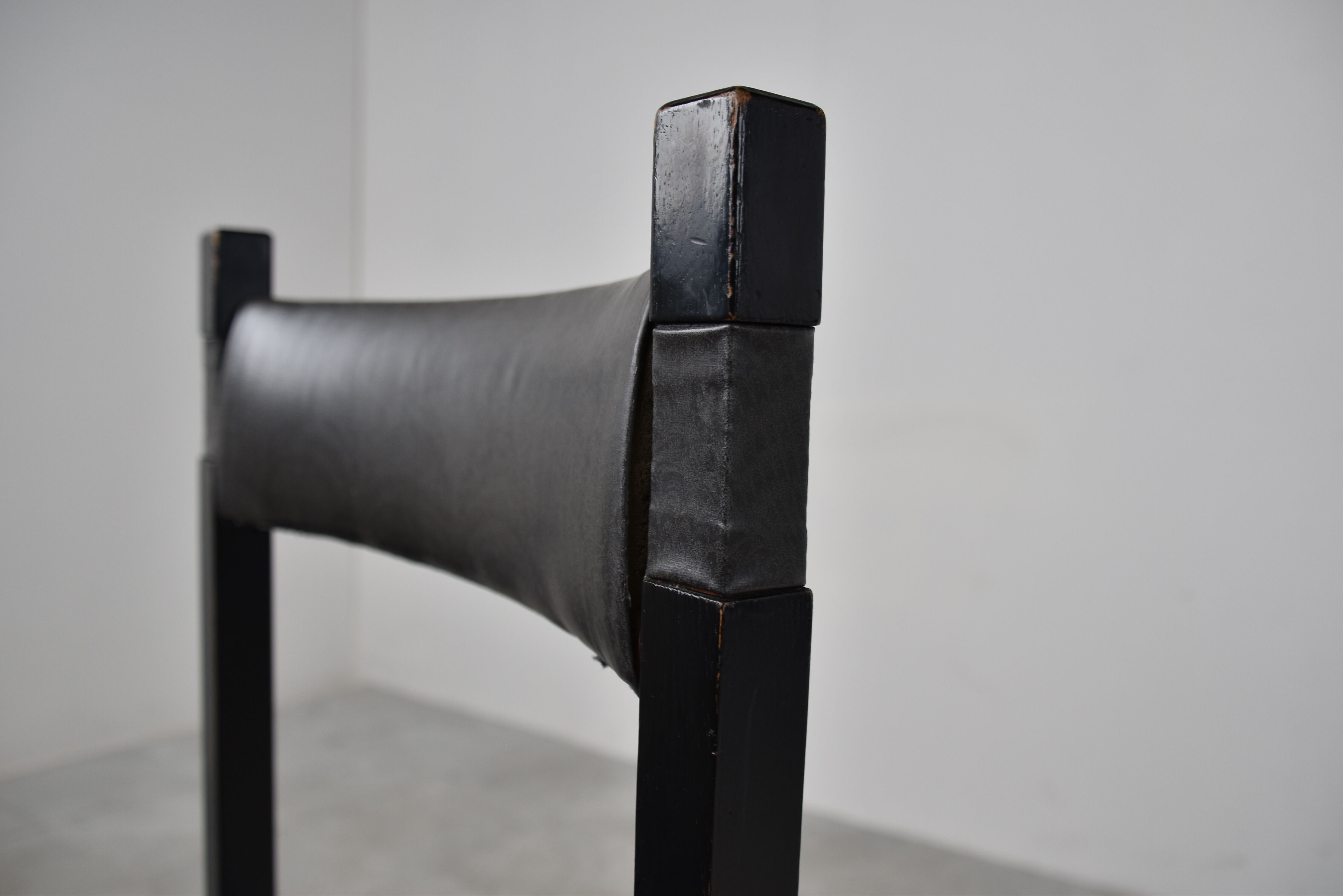 Set of 6 brutalist dining chairs by Emiel Veranneman for Decoene, 1970s
