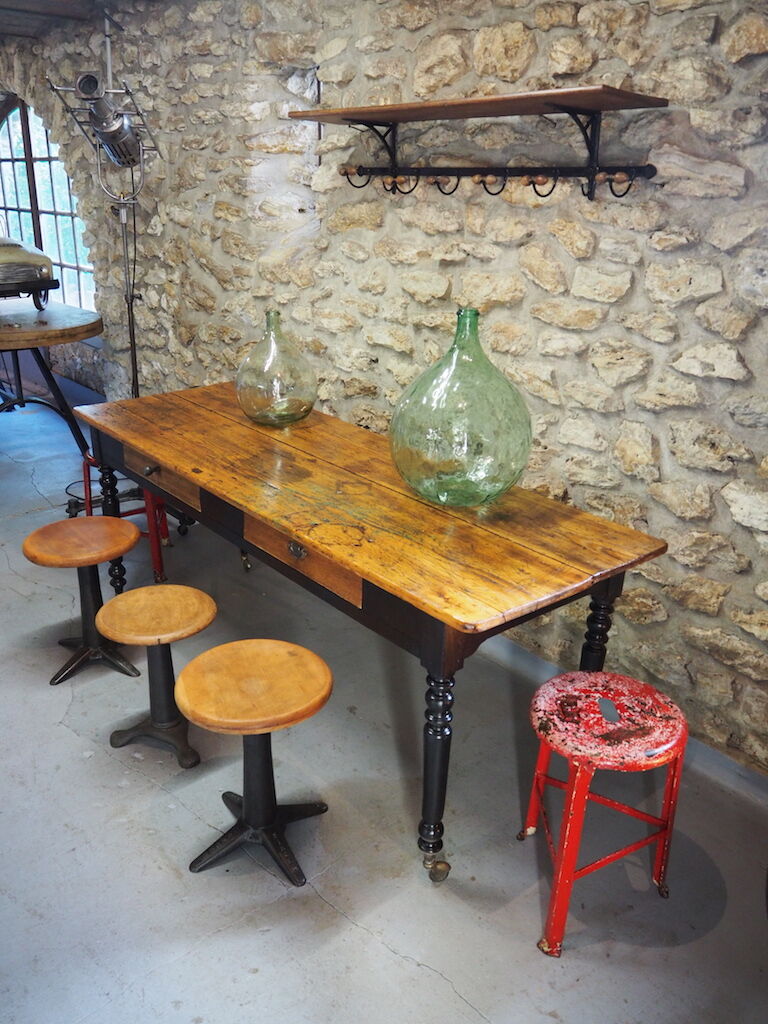 Old draper table, farm table 1940