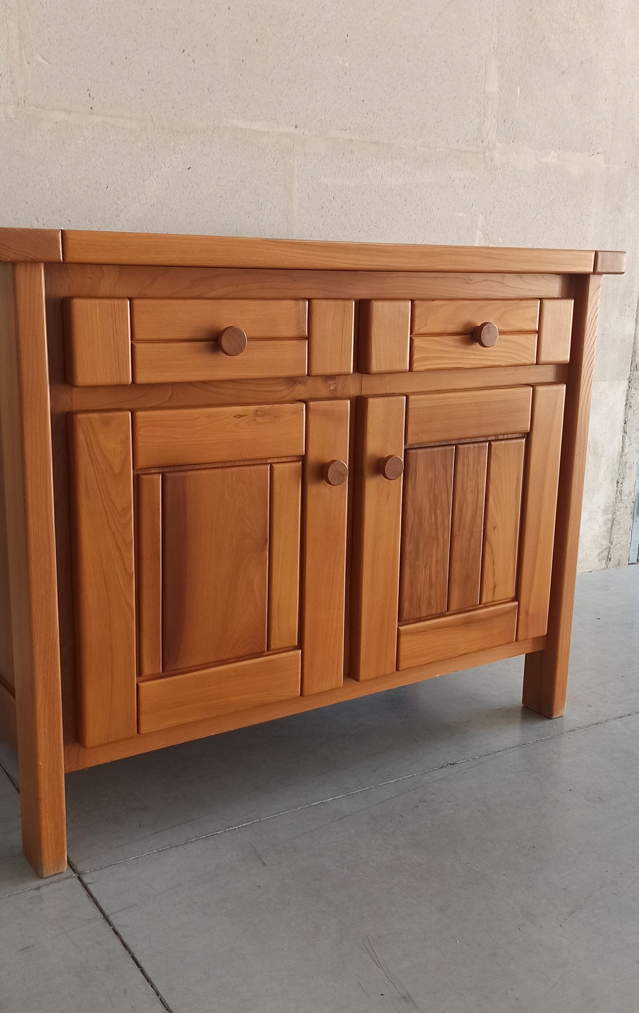 Elm sideboard Maison Regain, 80's