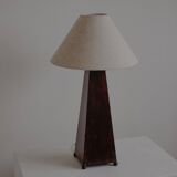 Obelisk table lamp