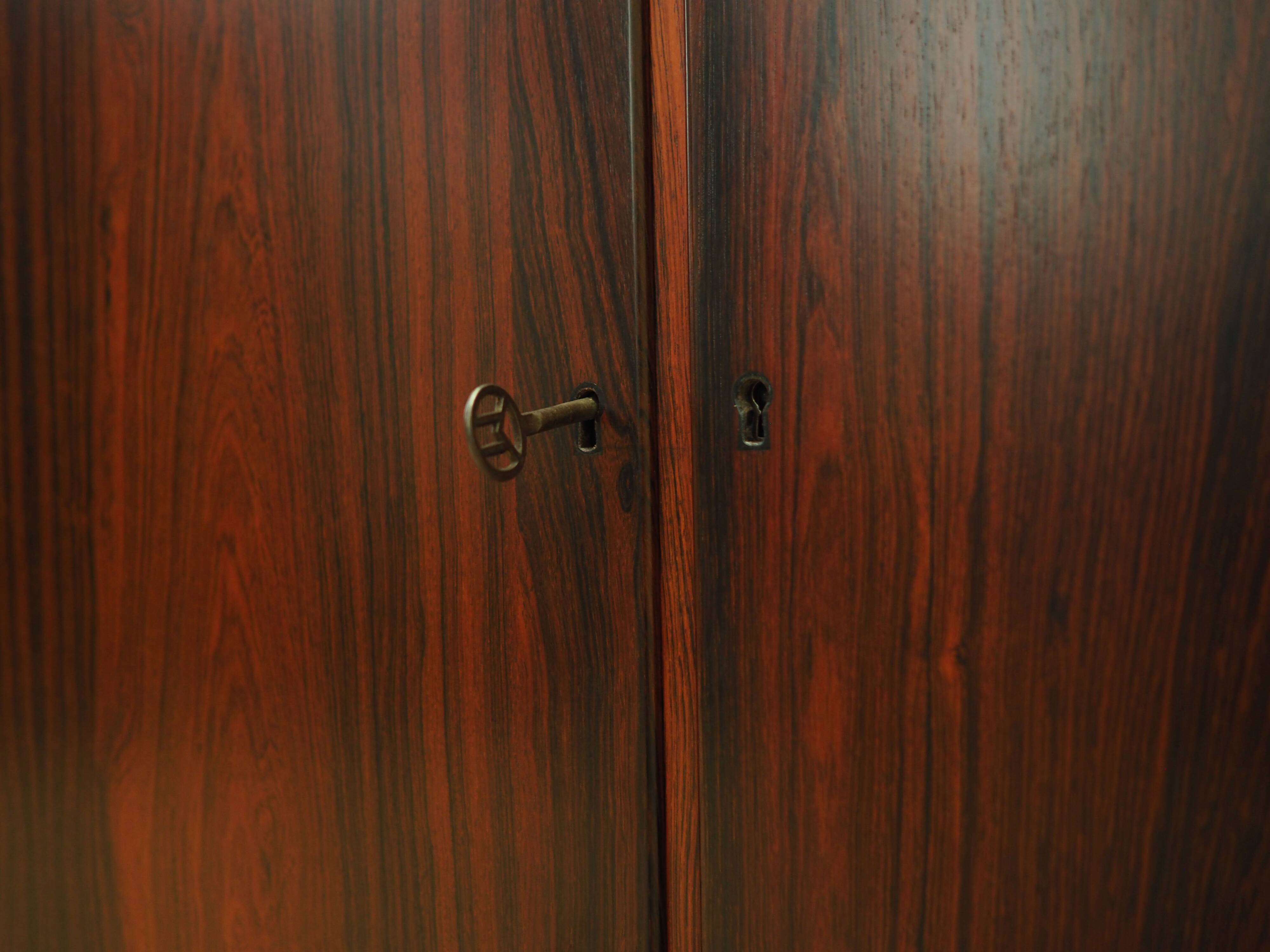 Enfilade en palissandre, design danois, années 1970, designer : Carlo Jensen, production : Hundevad