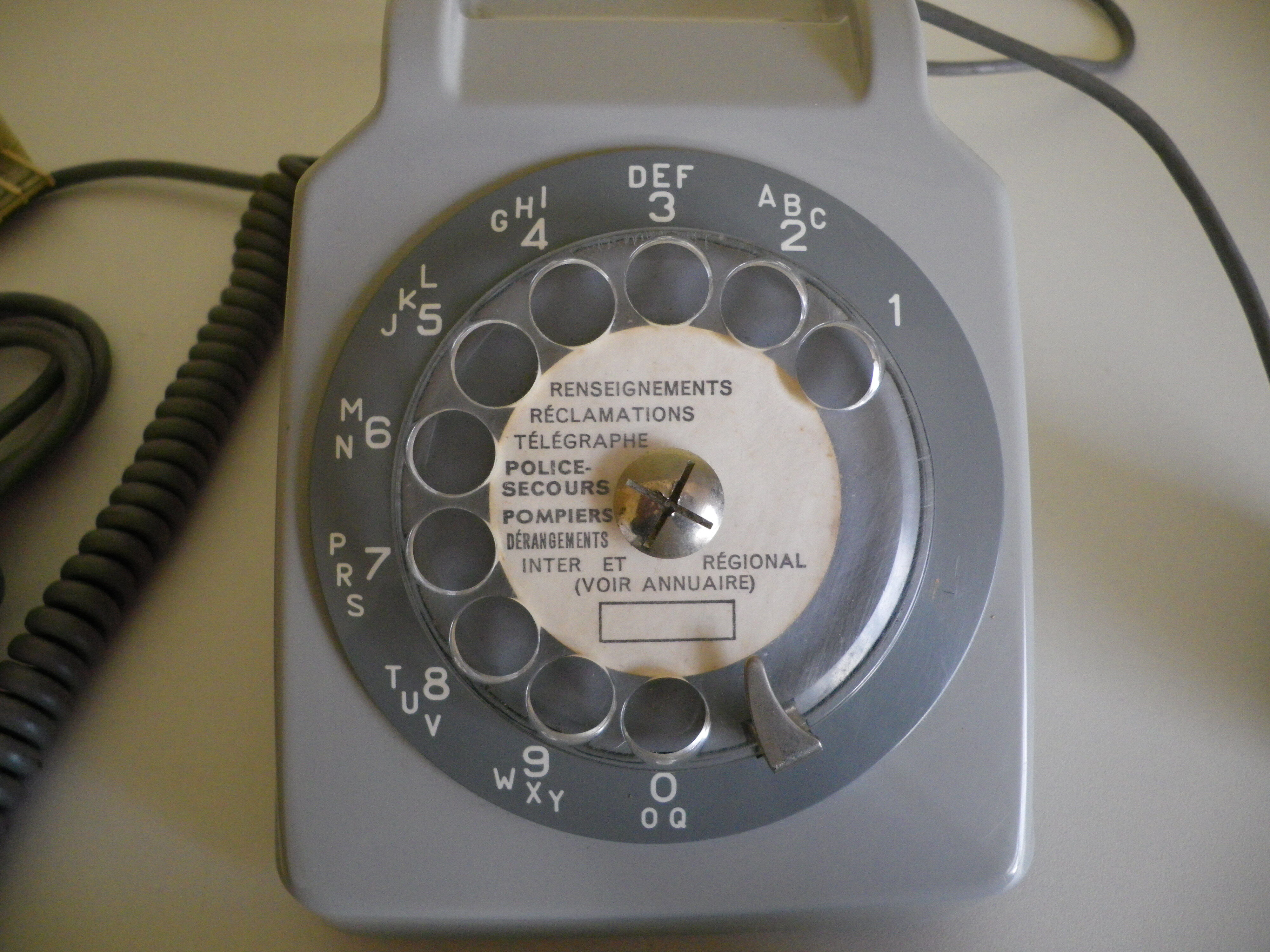Phone S63 CTD Paris of the 70s, light gray color
