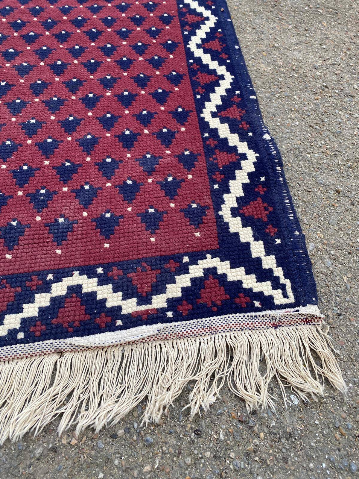 Hand-knotted wool rug 1970 80x140cm burgundy blue