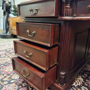Bureau anglais antique Partnerdesk