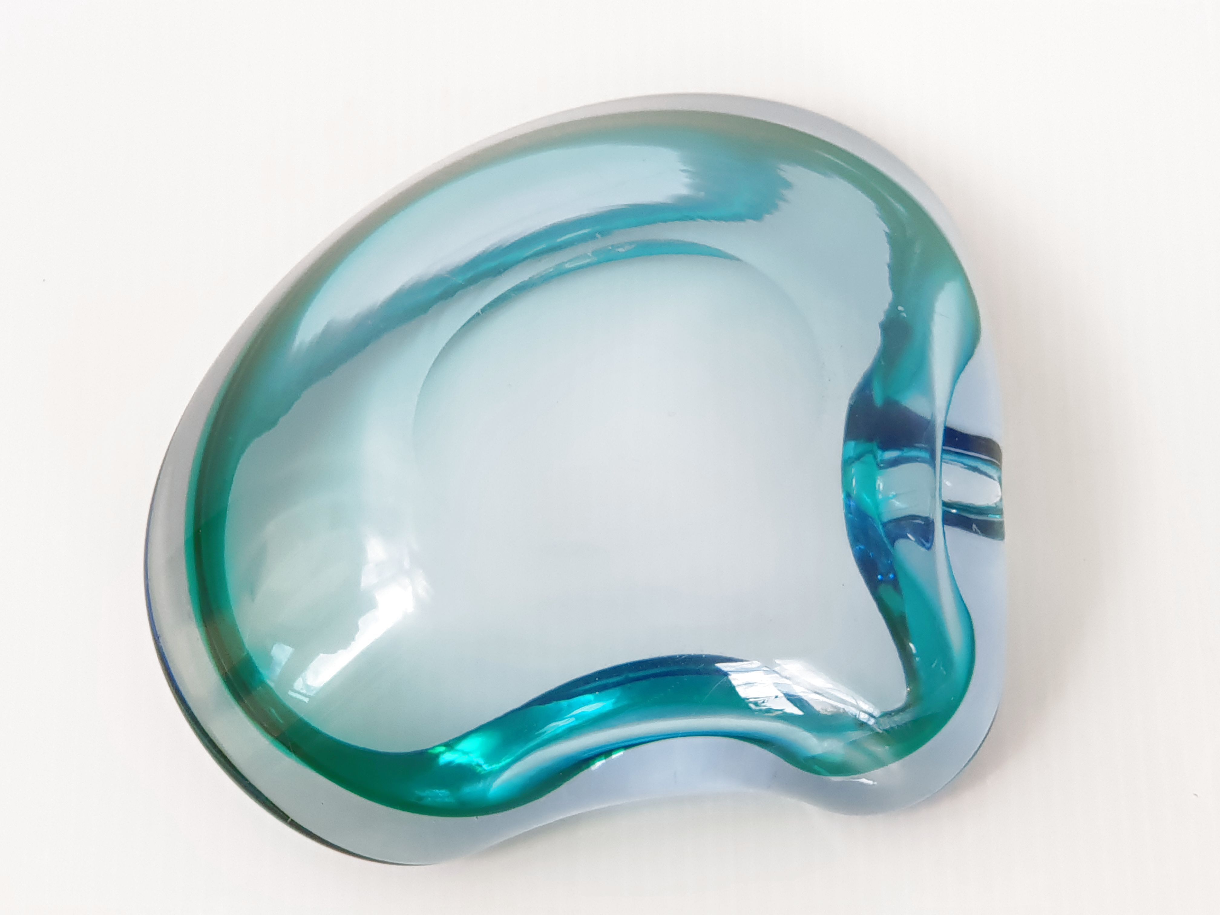 Vintage trinket bowl in Murano 1960