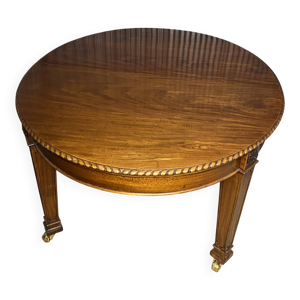 Table à manger antique