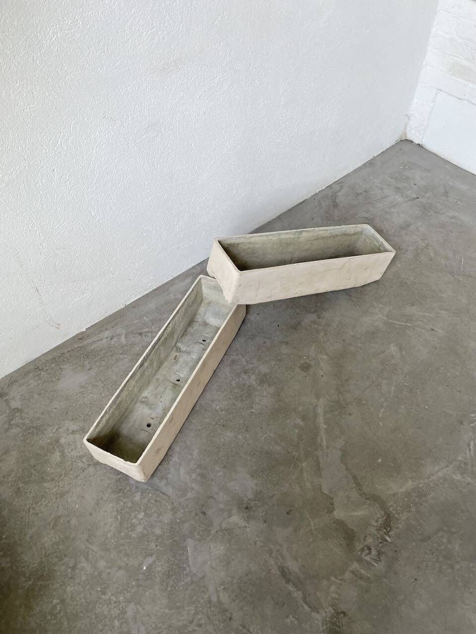 Paire de jardinière moderniste en éternité par Willy Guhl