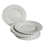 Neuf assiettes à mignardises en porcelaine fine Anglaises