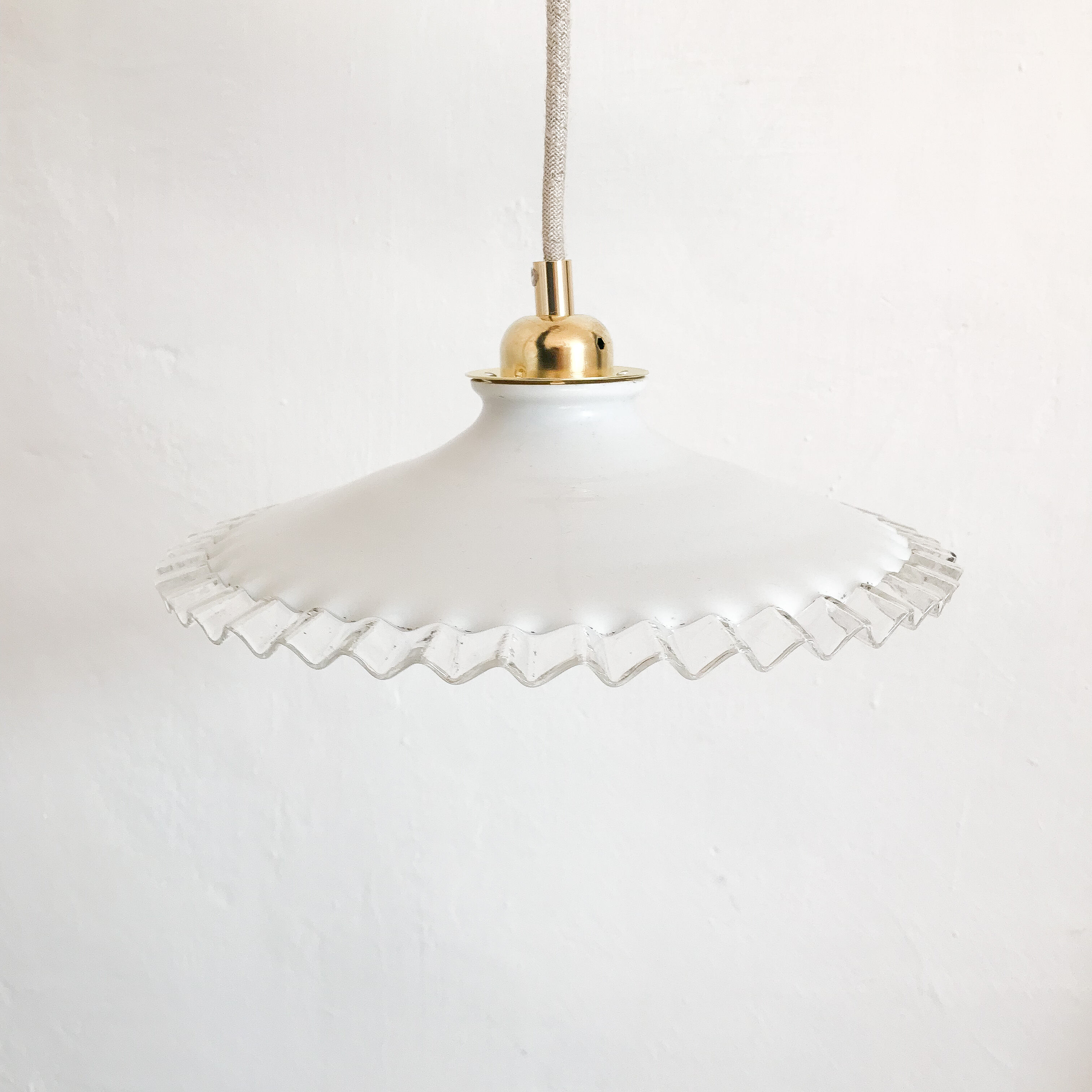 Suspension opaline vintage