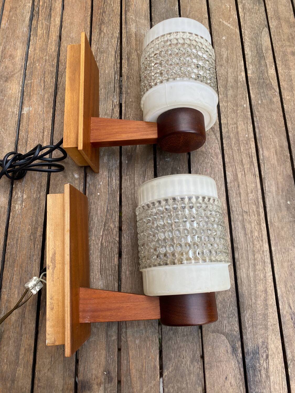 Pair of Scandinavian wall sconces in glass and teak, 1960s