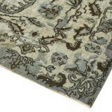Hand-Knotted Vintage Oriental 1980s 170 cm x 267 cm Grey Rug