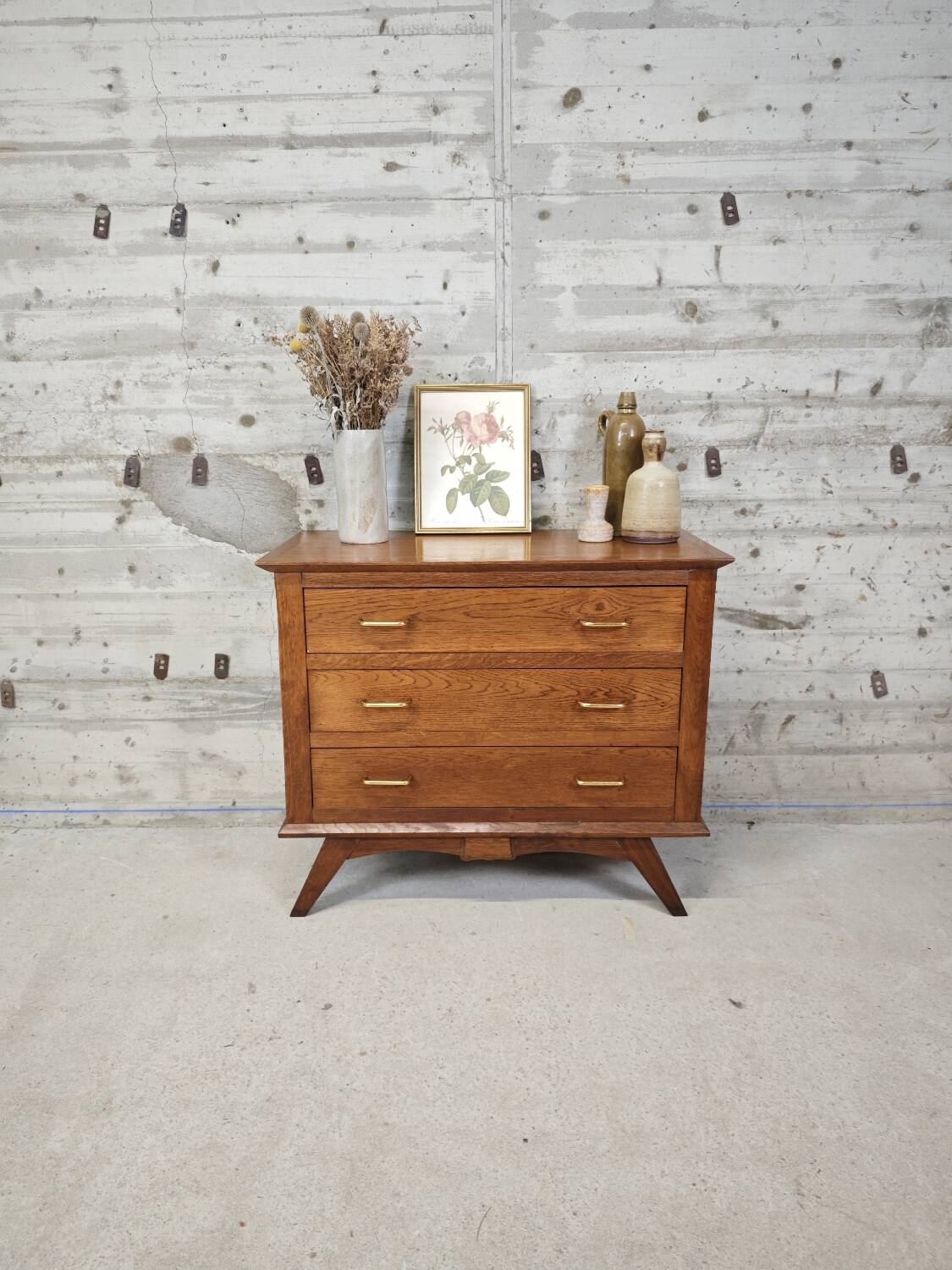 Commode vintage pieds compas