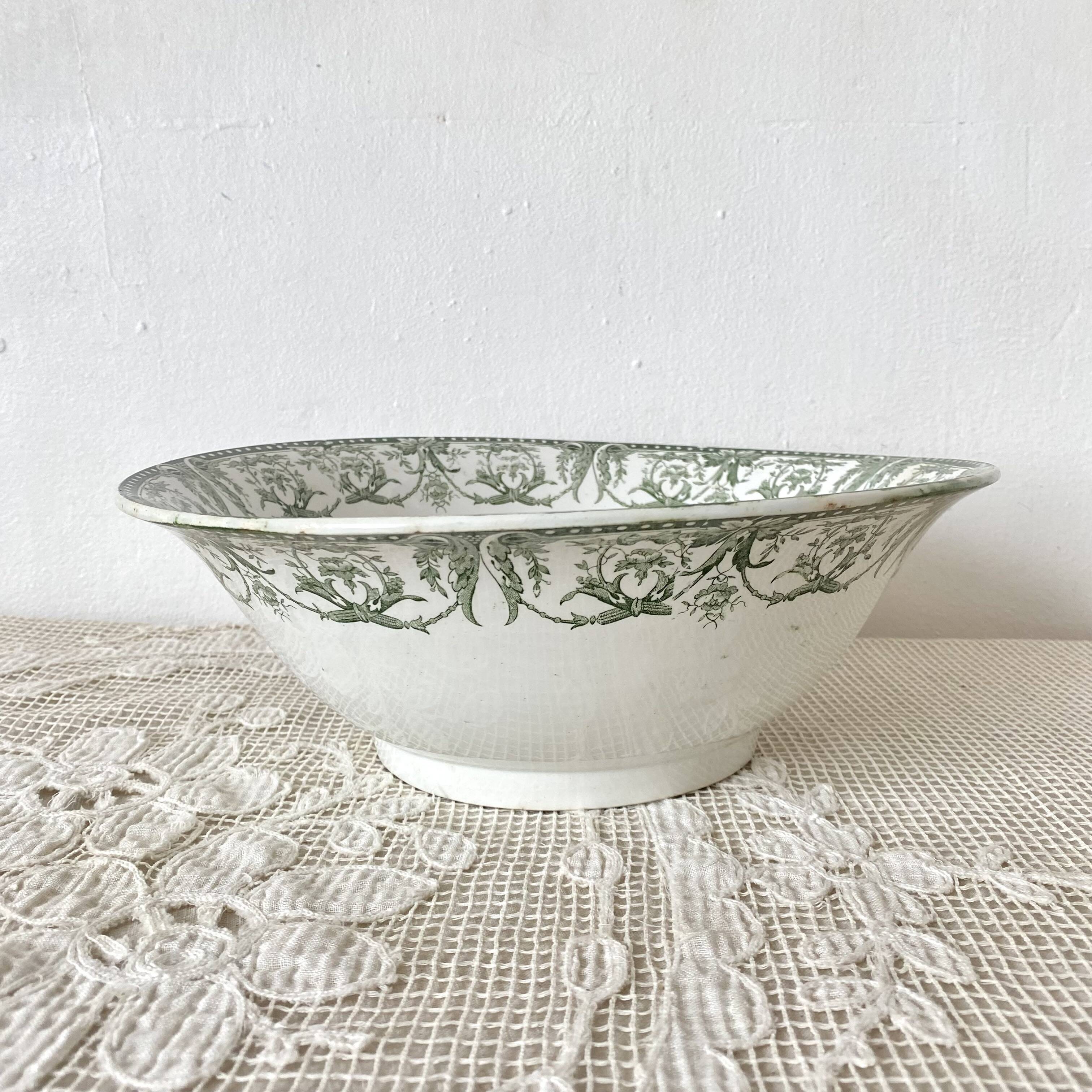 St Amand Hamage ironstone salad bowl, La ruche model