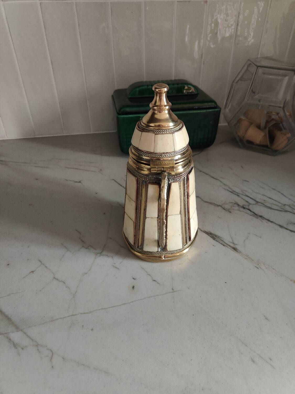 Oriental coffee maker