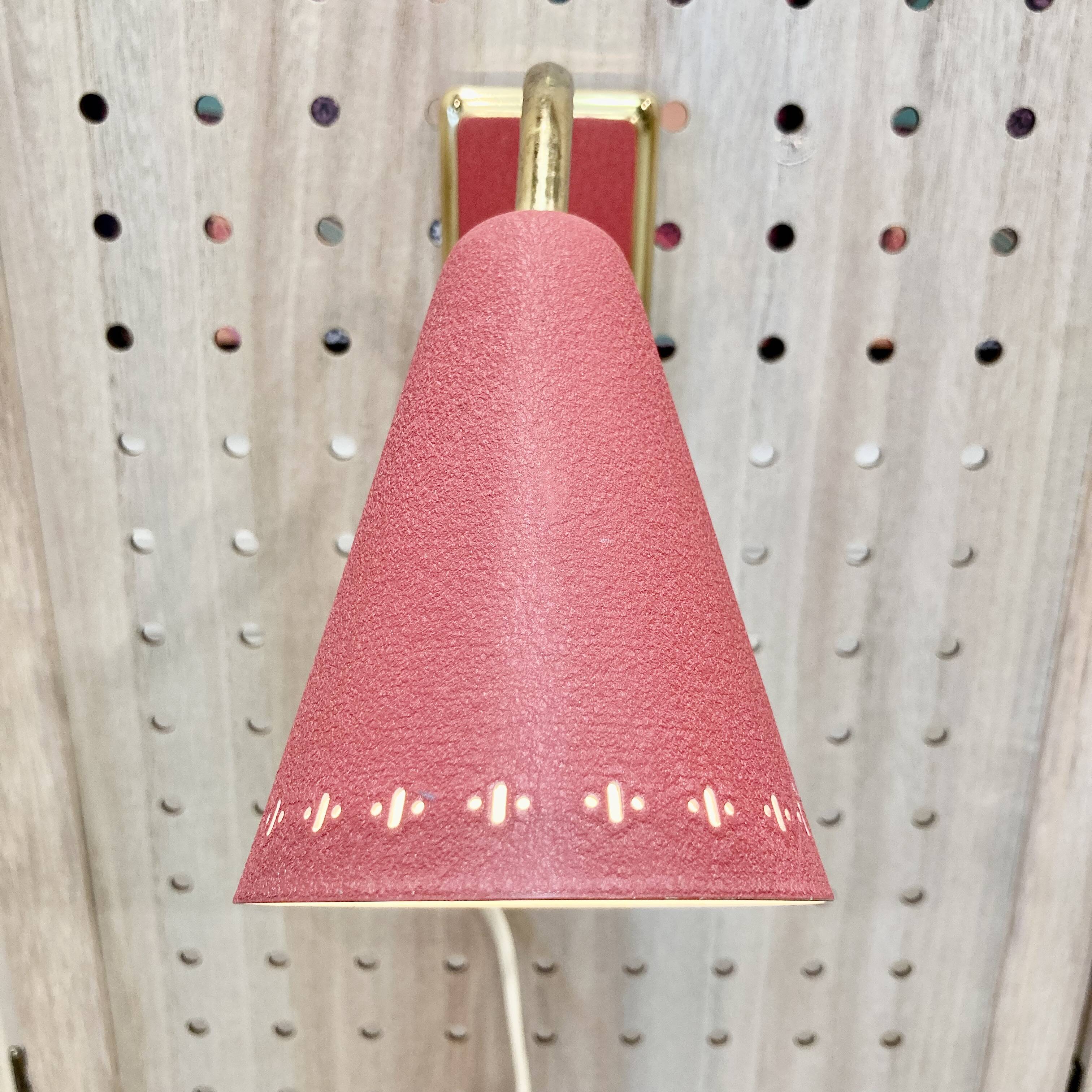 MODULAR APPLIQUE SCANDINAVIAN DESIGN 1950.