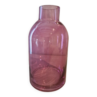 Vase your plum