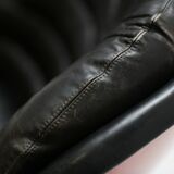 Vintage Elda chair in black leather & red shell by Joe Colombo for Comfort Italy