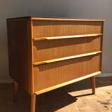 Compass feet chest of drawers from the 1960s
