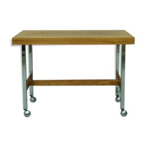 Table d'appoint chrome