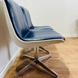 2 Strafor chairs
