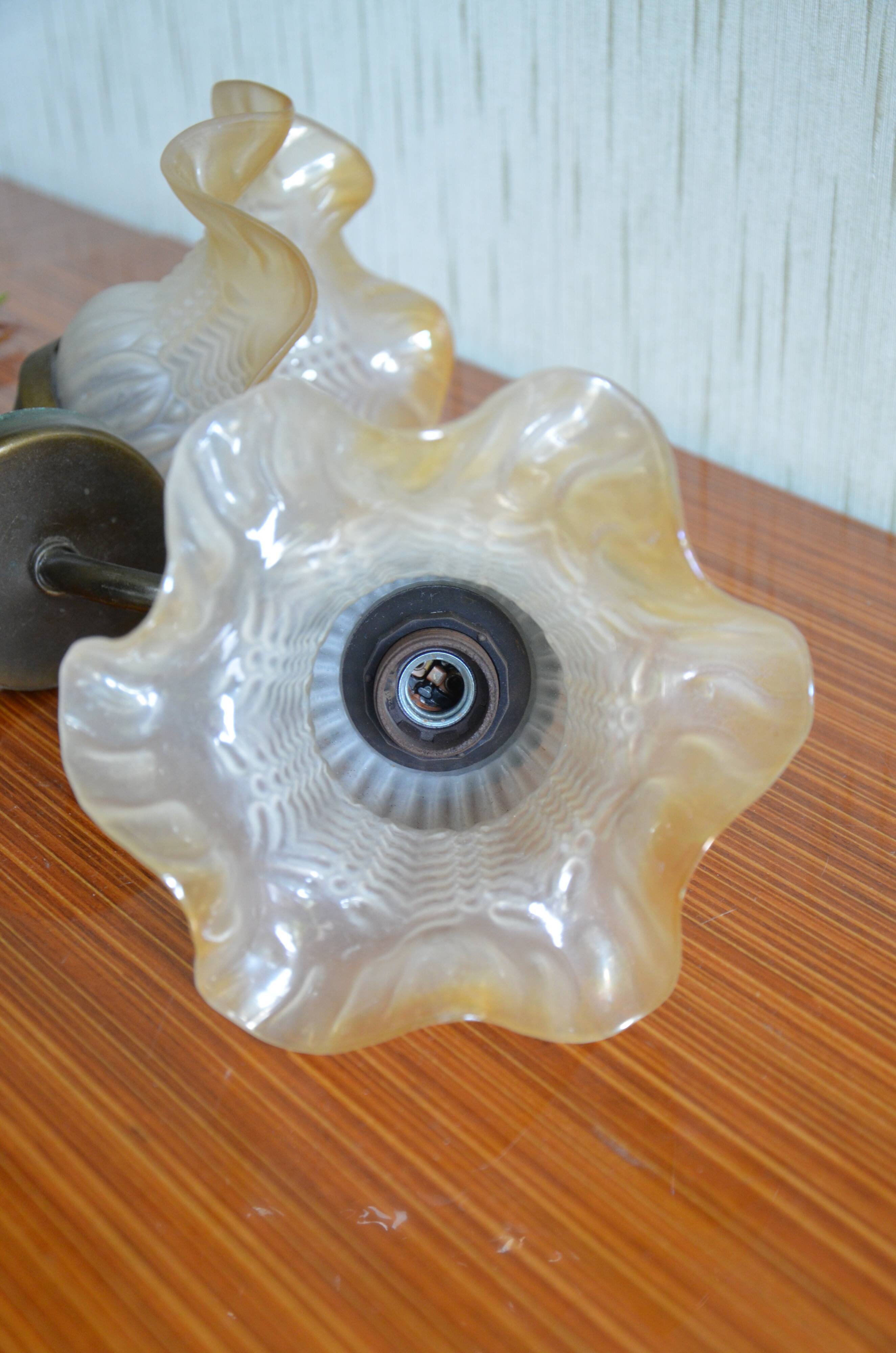 Pair of tulip appliques