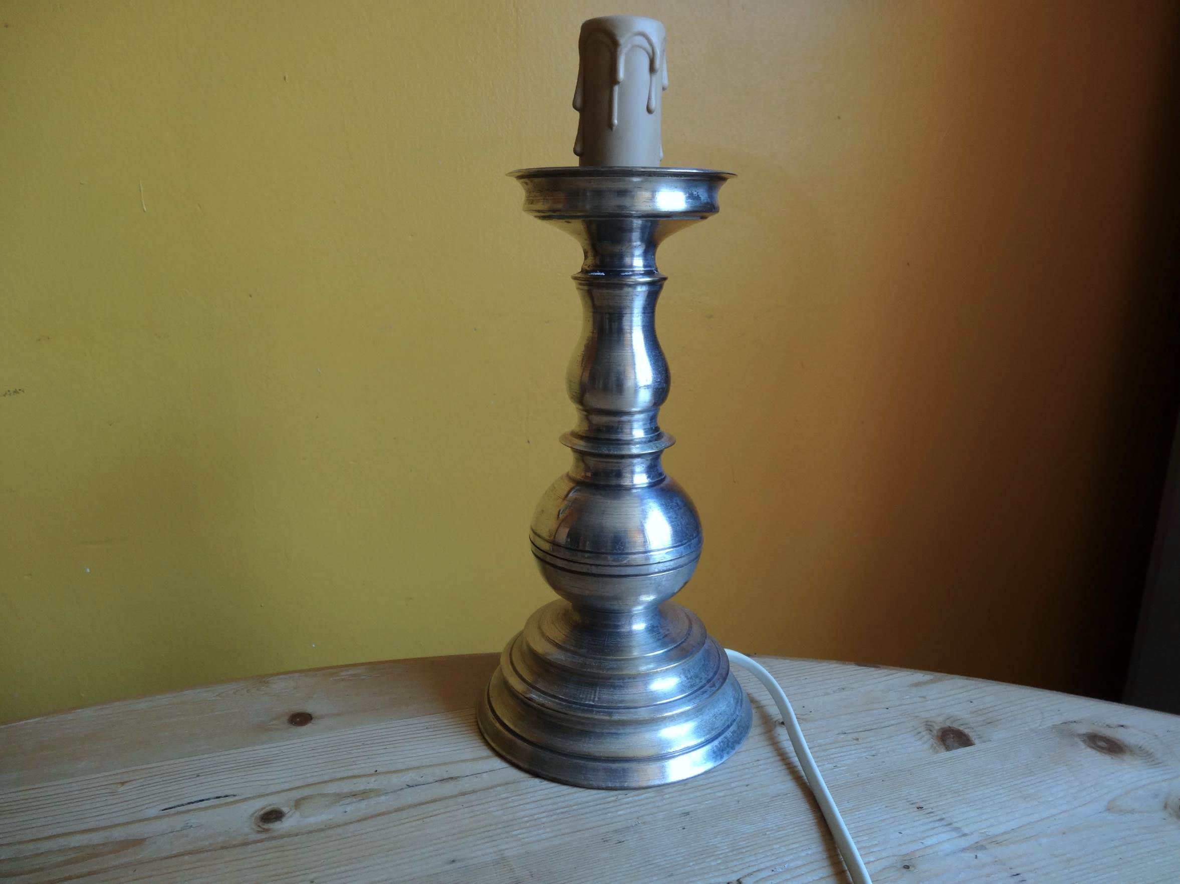 Silver metal candle holder lamp
