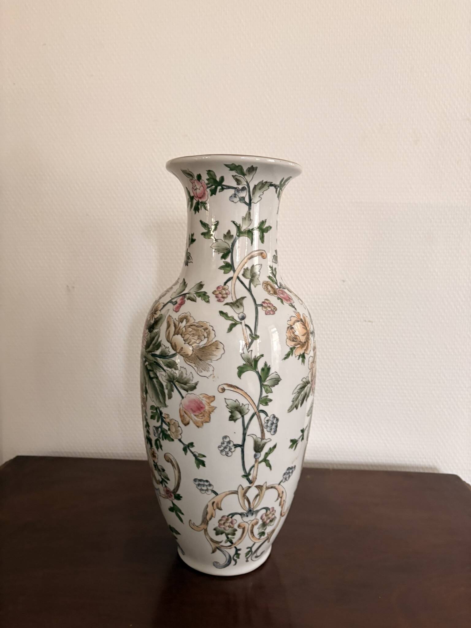 White Porcelain Vase Flowers China Famille Rose Peony Lotus Qianlong