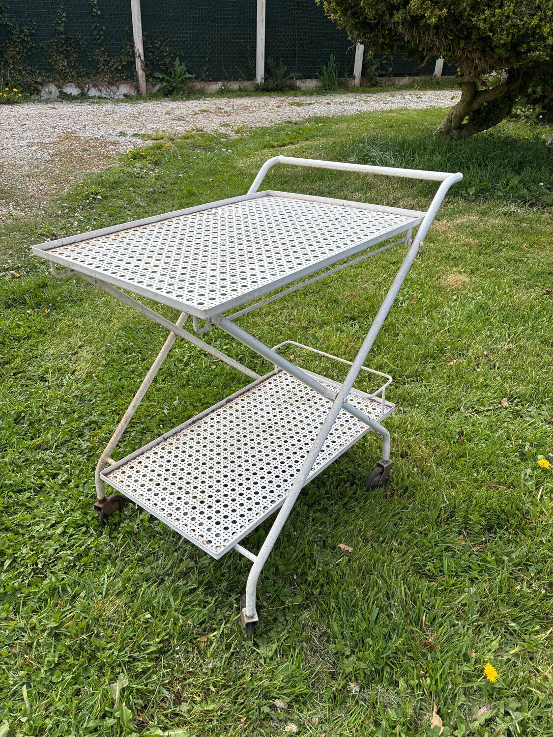 Mategot-style metal bar serving table 70