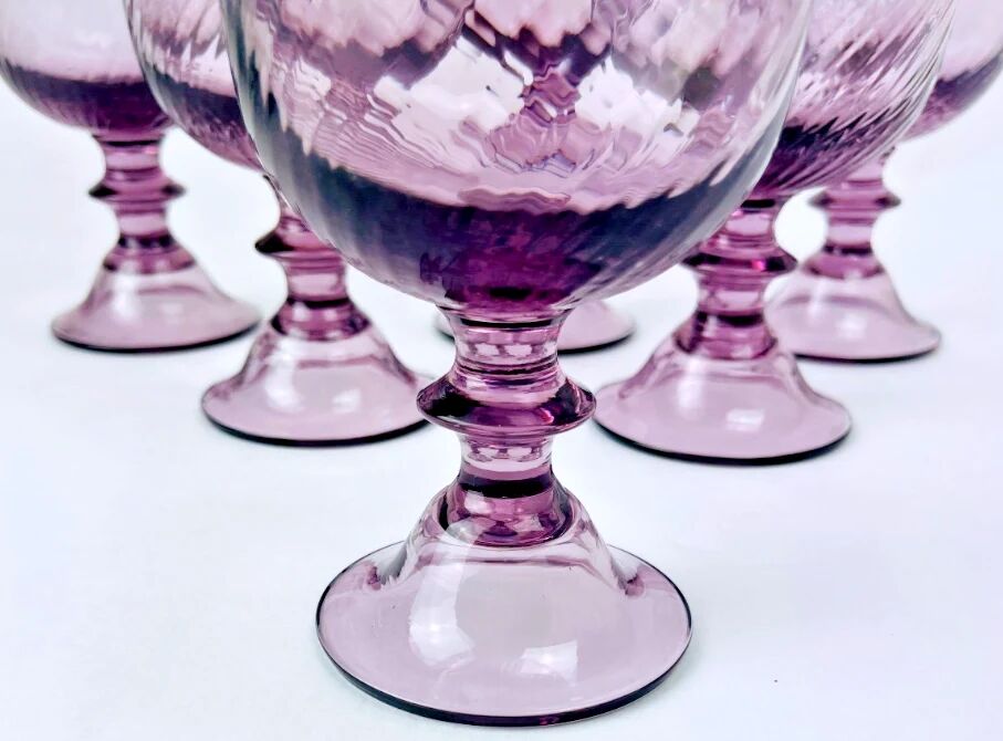 Set of 6 purple crystal wine glasses from the 70s/80s.