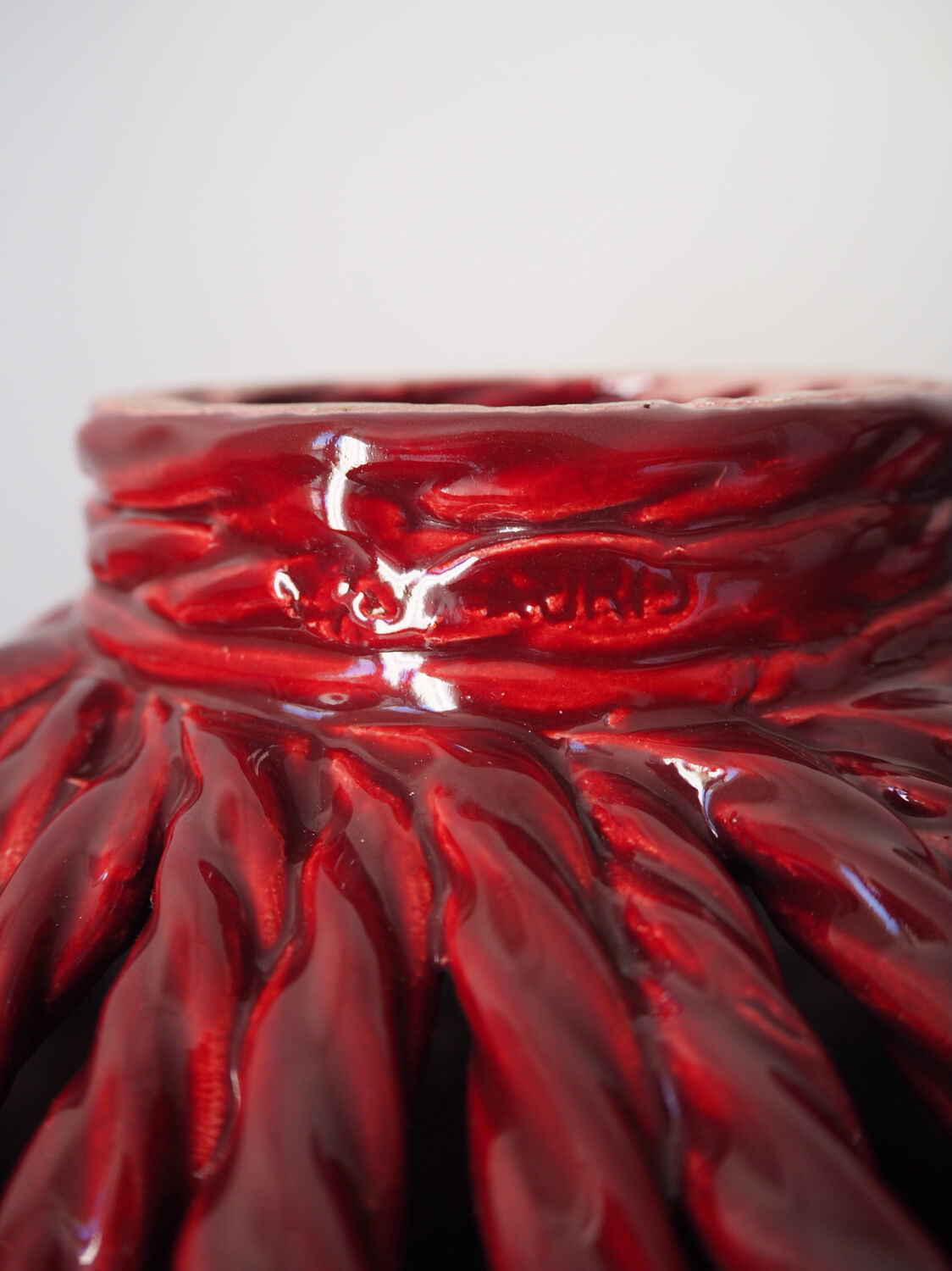 Fruit dish in majolica Cerenne Vallauris