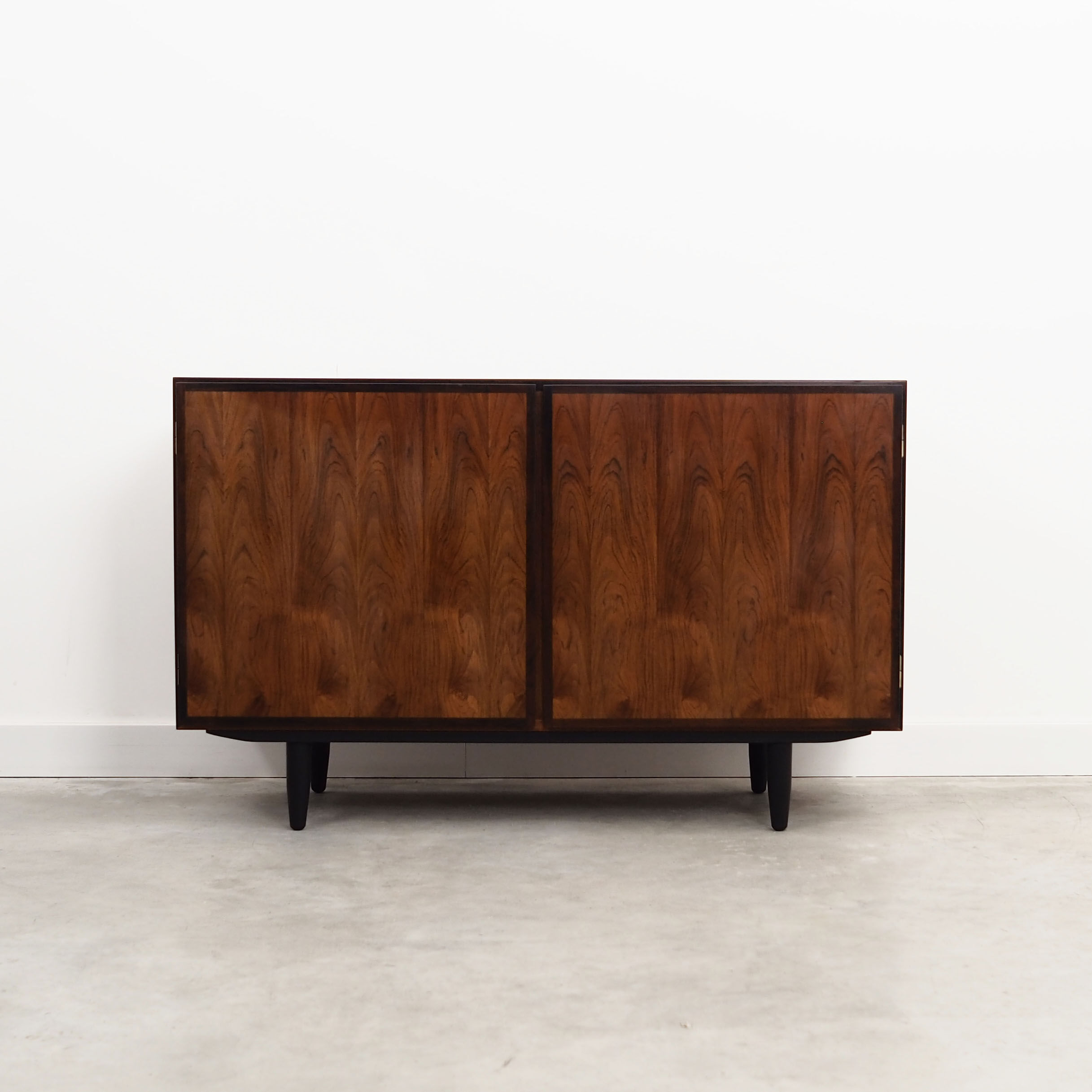 Commode en palissandre, design danois, années 1970, Omann Jun