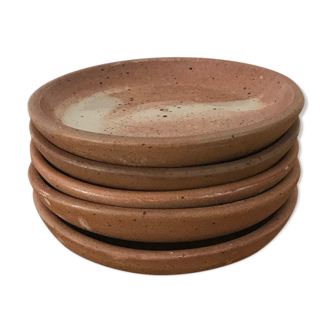 Vintage sandstone plates