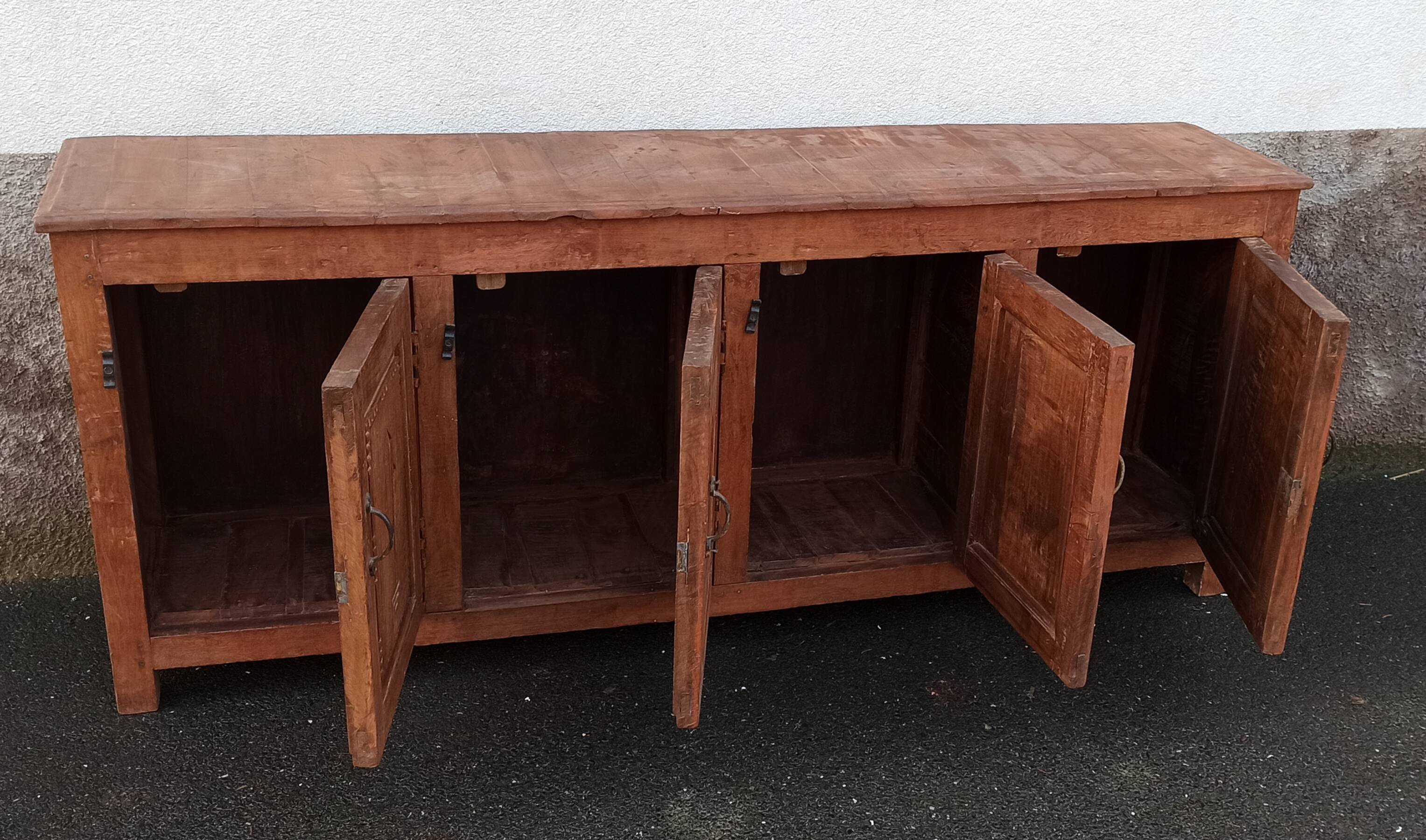 Antique wooden sideboard with 4 doors