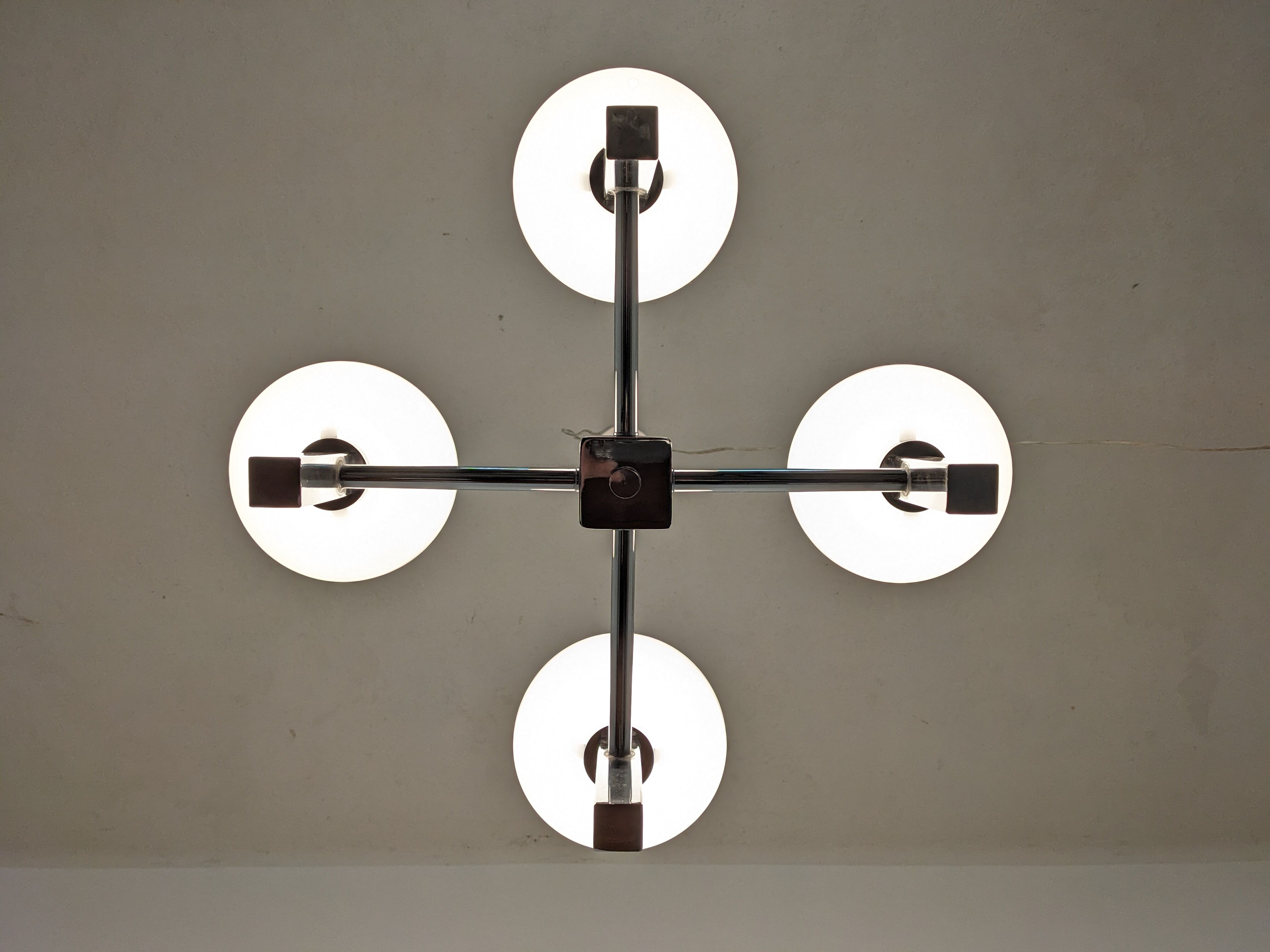 4-light space age chandelier from the 60s/70s