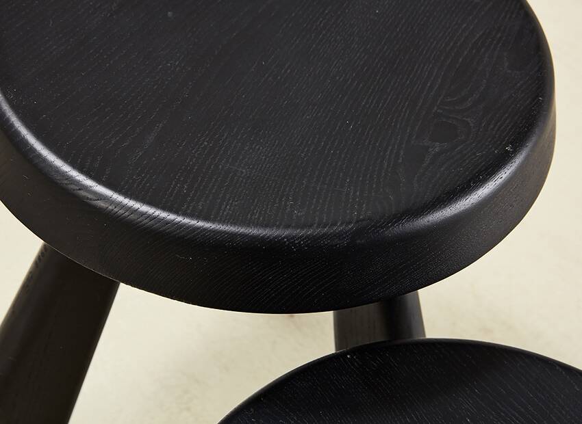 Charlotte Perriand Berger + Tabouret Meribel pour Cassina 2011