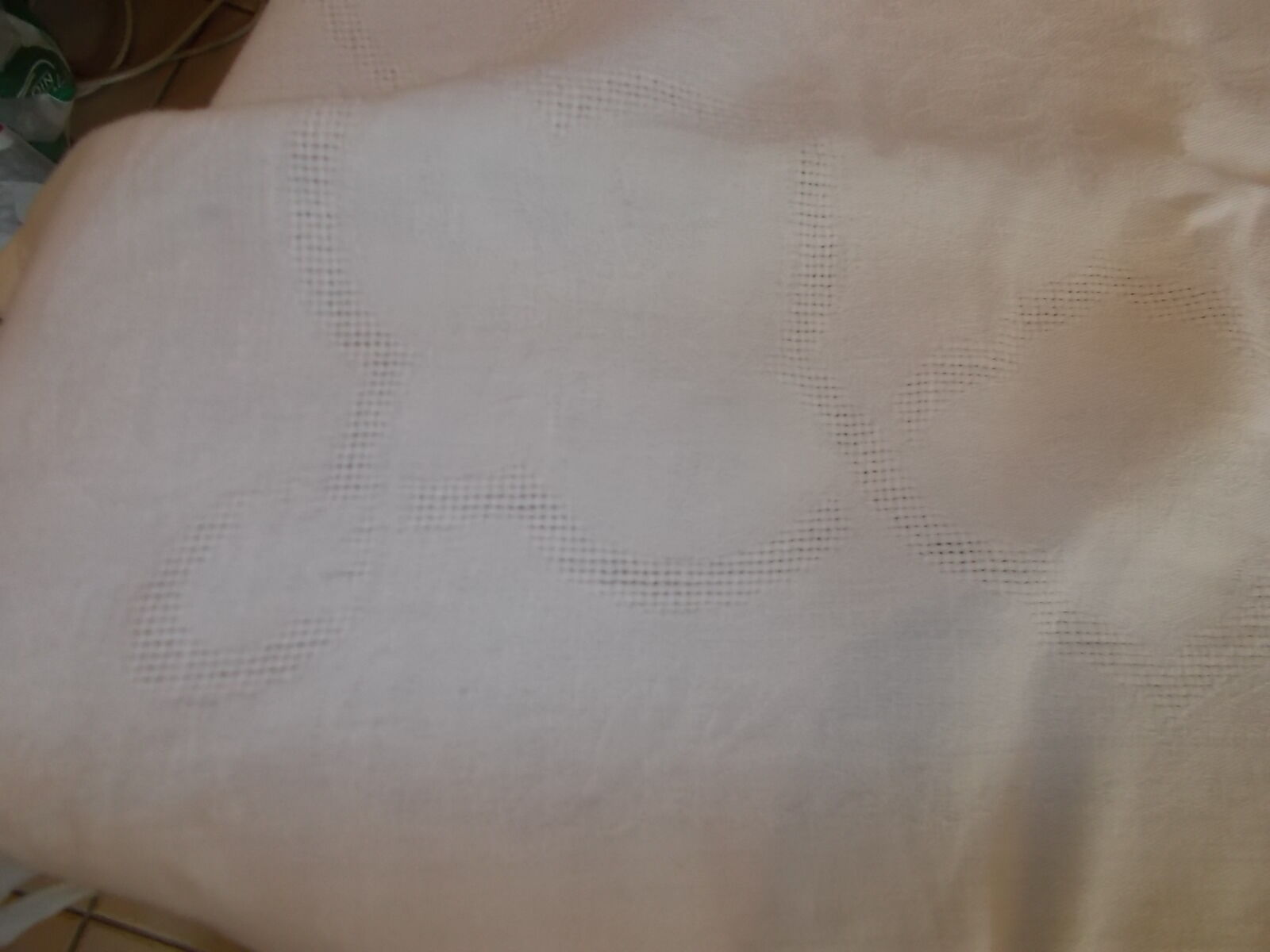 Damask tablecloth 150 x 145