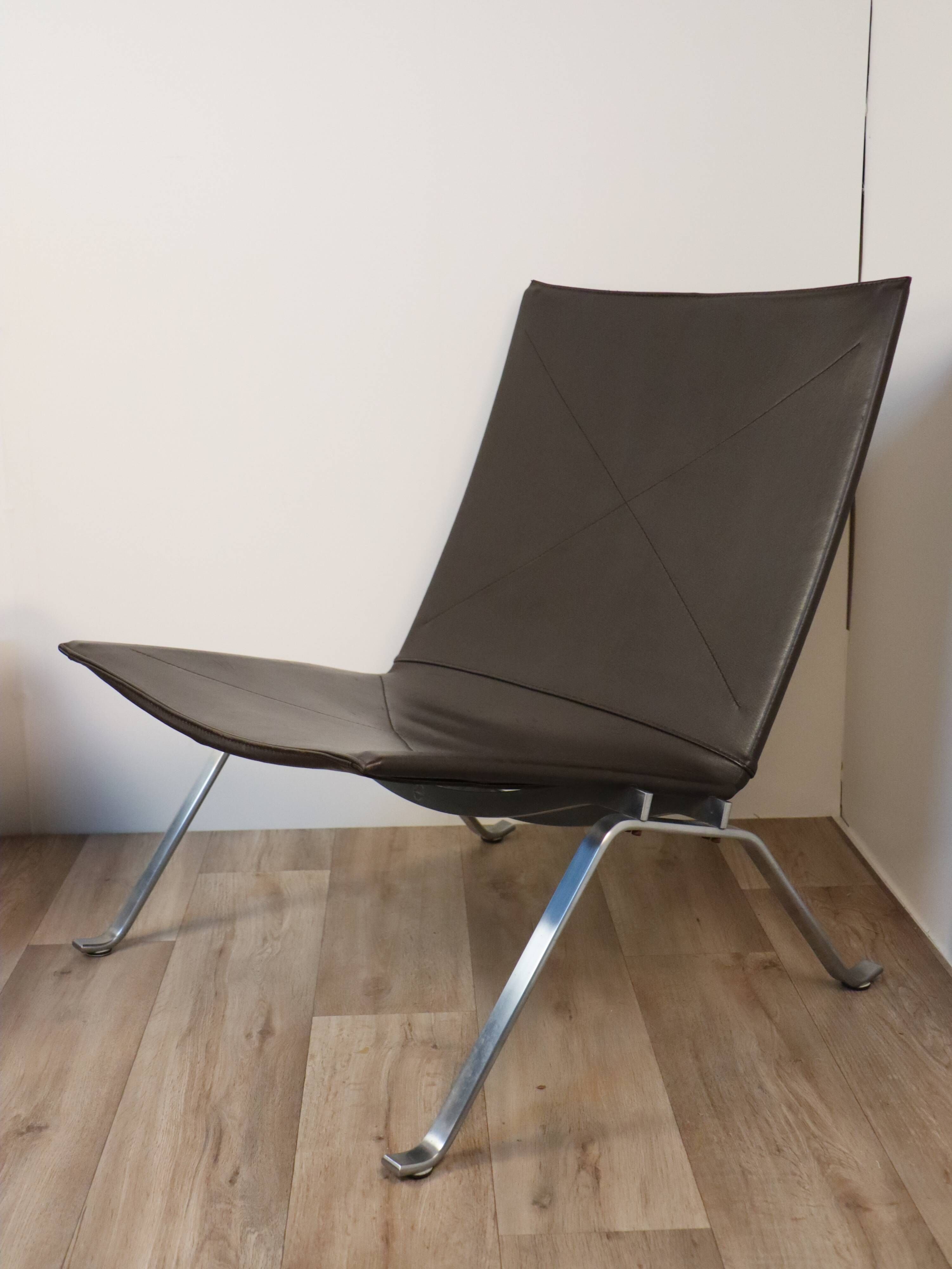 Pair of PK22 armchairs by Poul Kjaerholm for Fritz Hansen