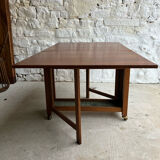 Folding dining table