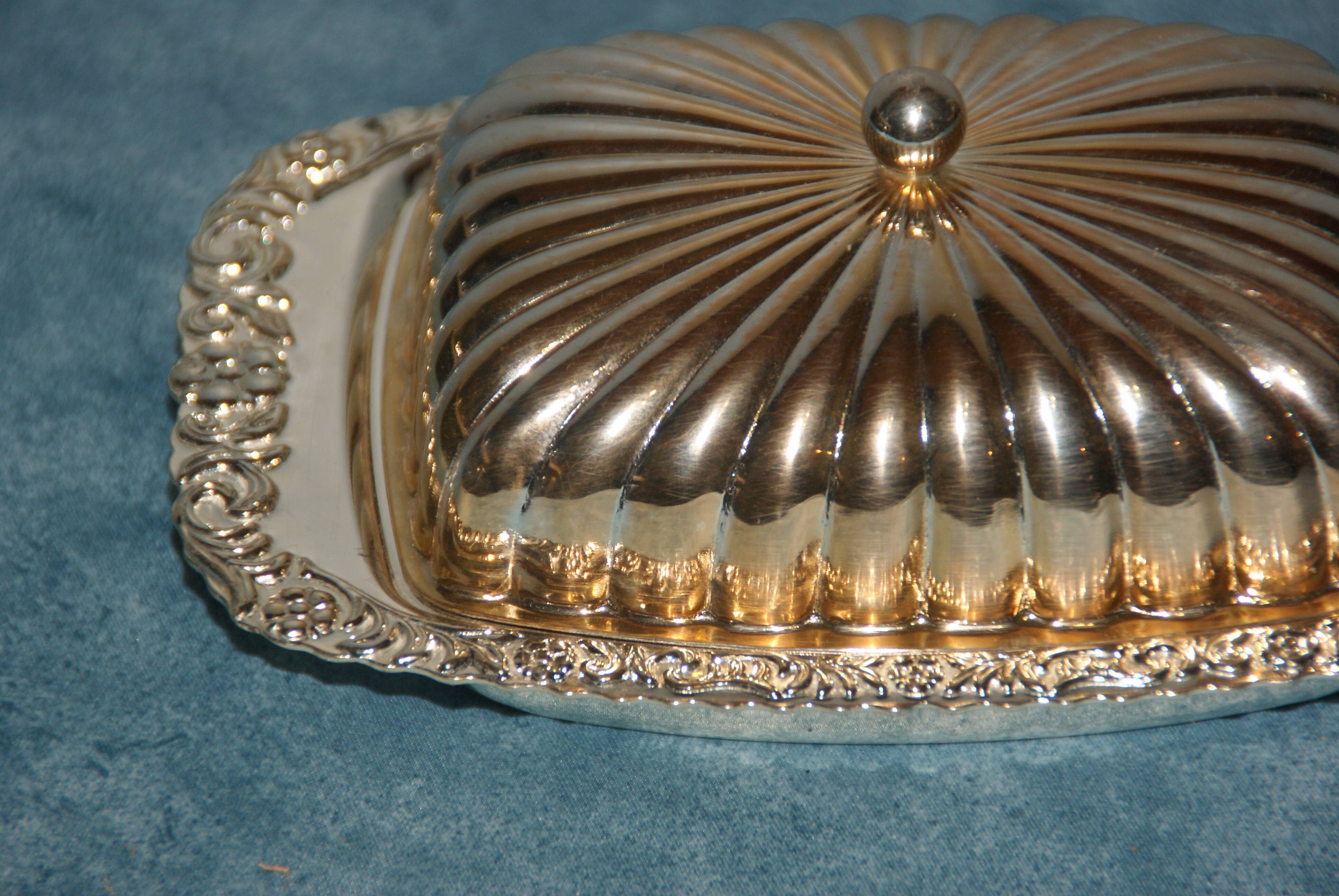 Silver metal butter dish / vintage 50s-60s