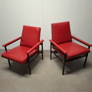 Ensemble de 3 fauteuils rouges de style mid-century moderne, Tchécoslovaquie, années 1970.
