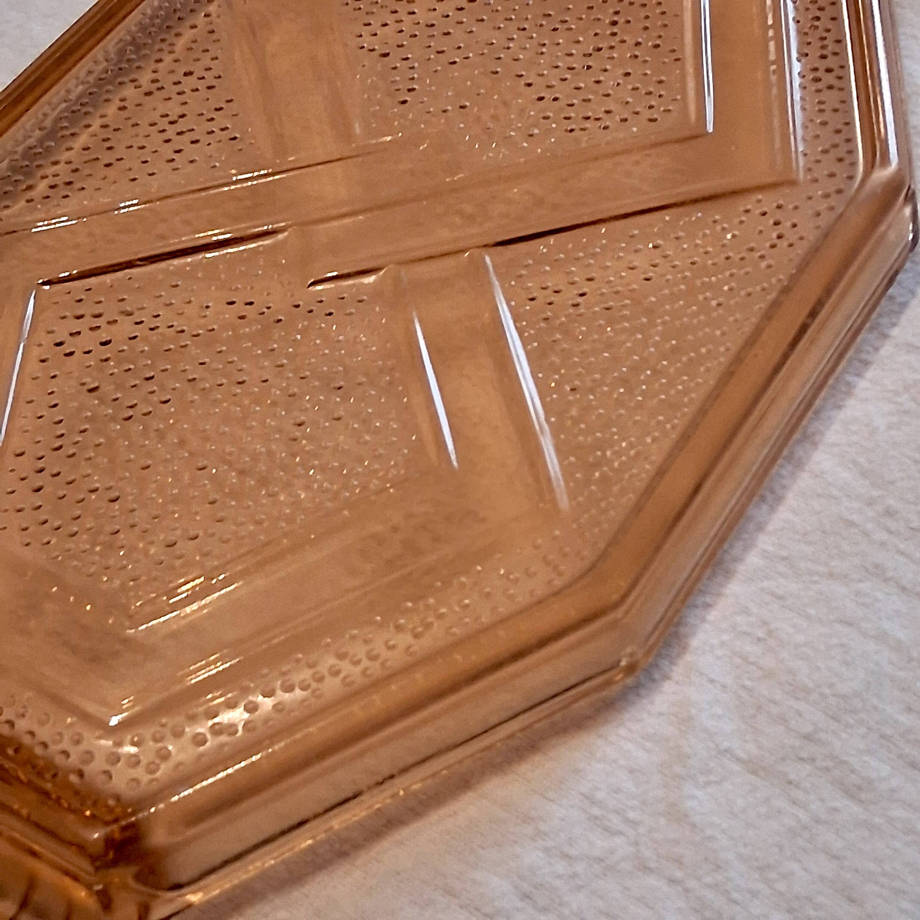 Art Deco style pink glass serving dish in very good condition.