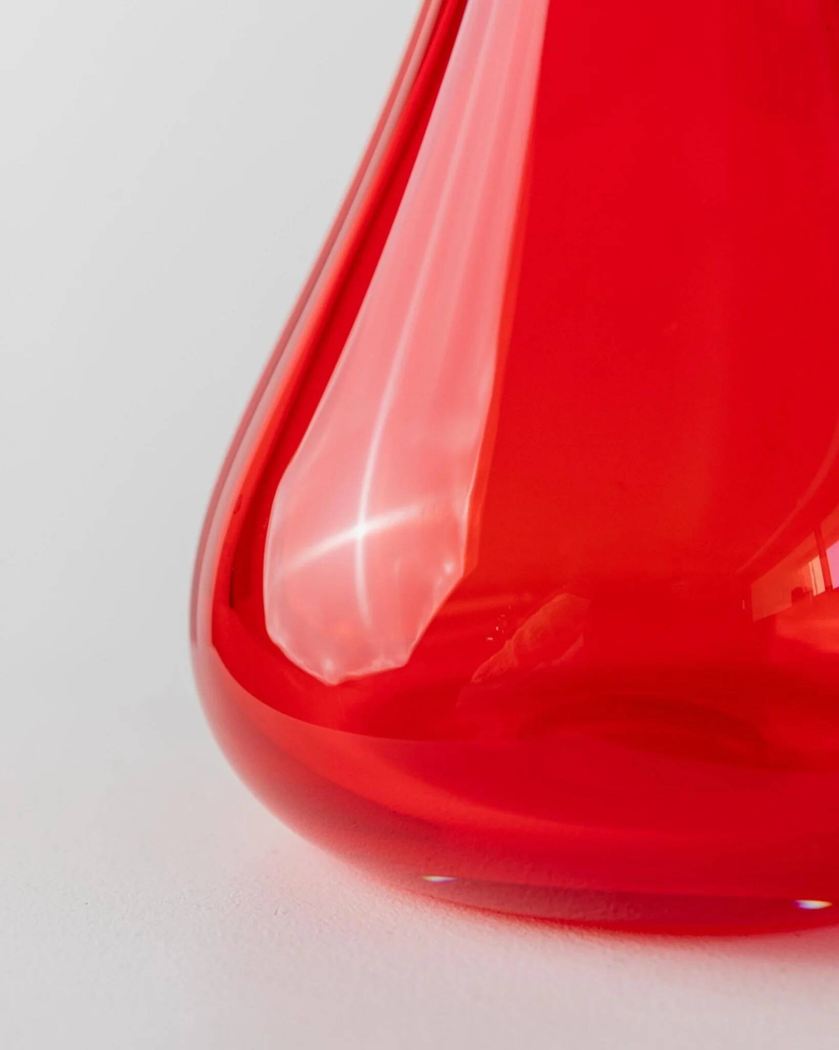 Vintage red Murano glass vase - Italy 1970s